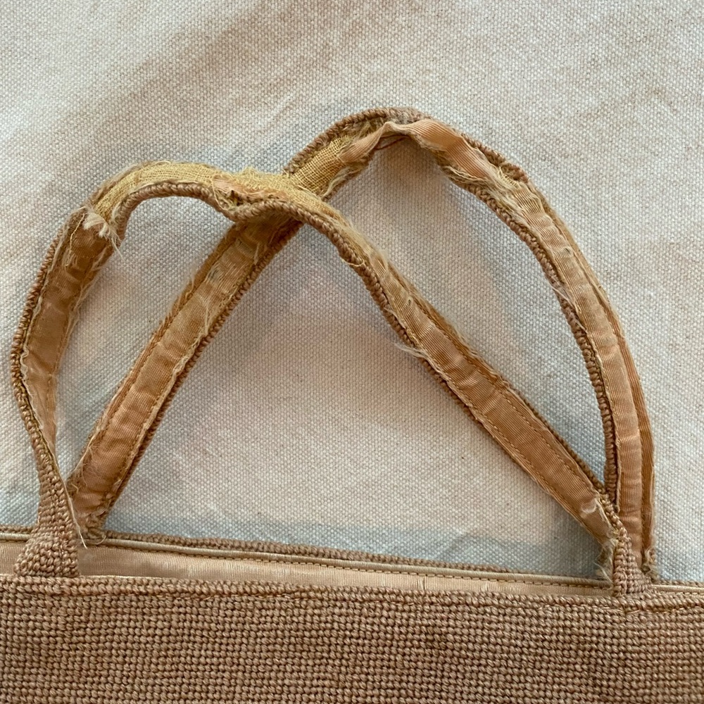 1940s-1950sVintage needlepoint clutch/handbag. - Picture 4 of 8